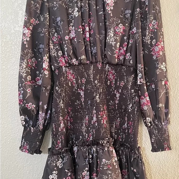 Brand NEW NWT SAKURA FLORAL ARABELLE DRESS Size 2 - Picture 7 of 8